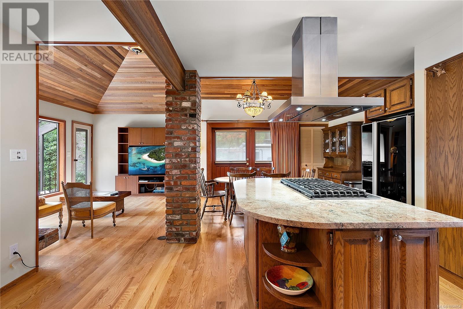 Property at 2268 Tryon Rd image 3