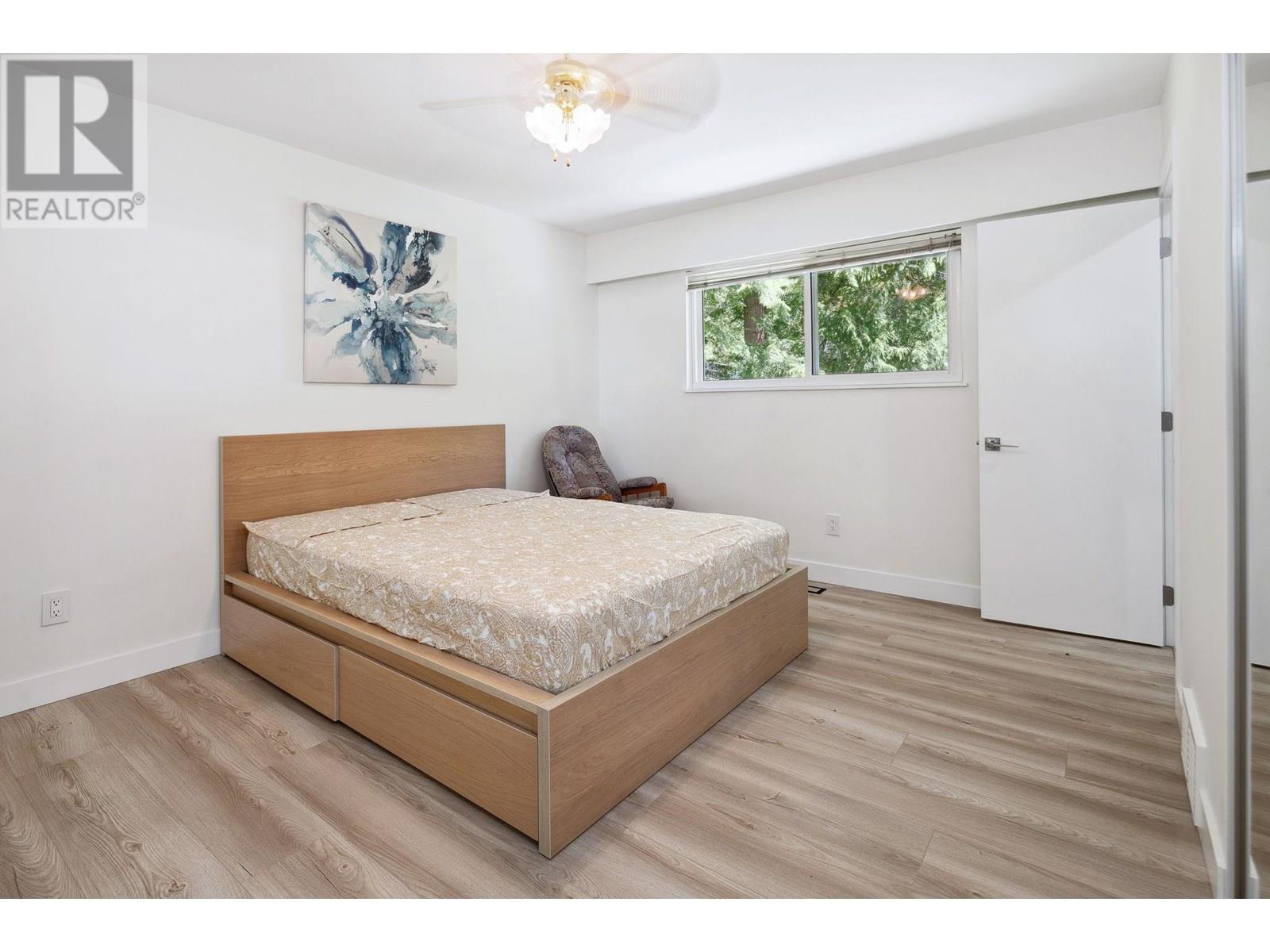 330 Bayview Road, Lions Bay, British Columbia  V0N 2E0 - Photo 10 - R3020910