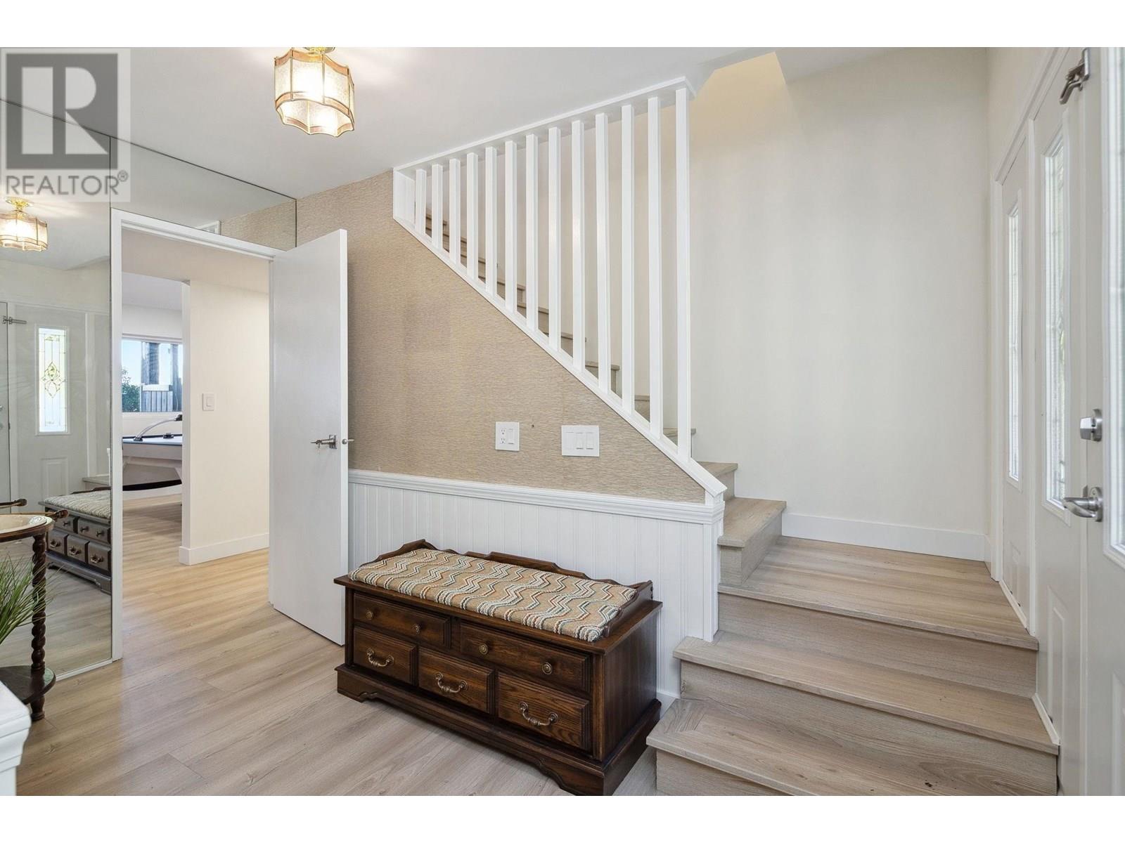 330 Bayview Road, Lions Bay, British Columbia  V0N 2E0 - Photo 5 - R3020910