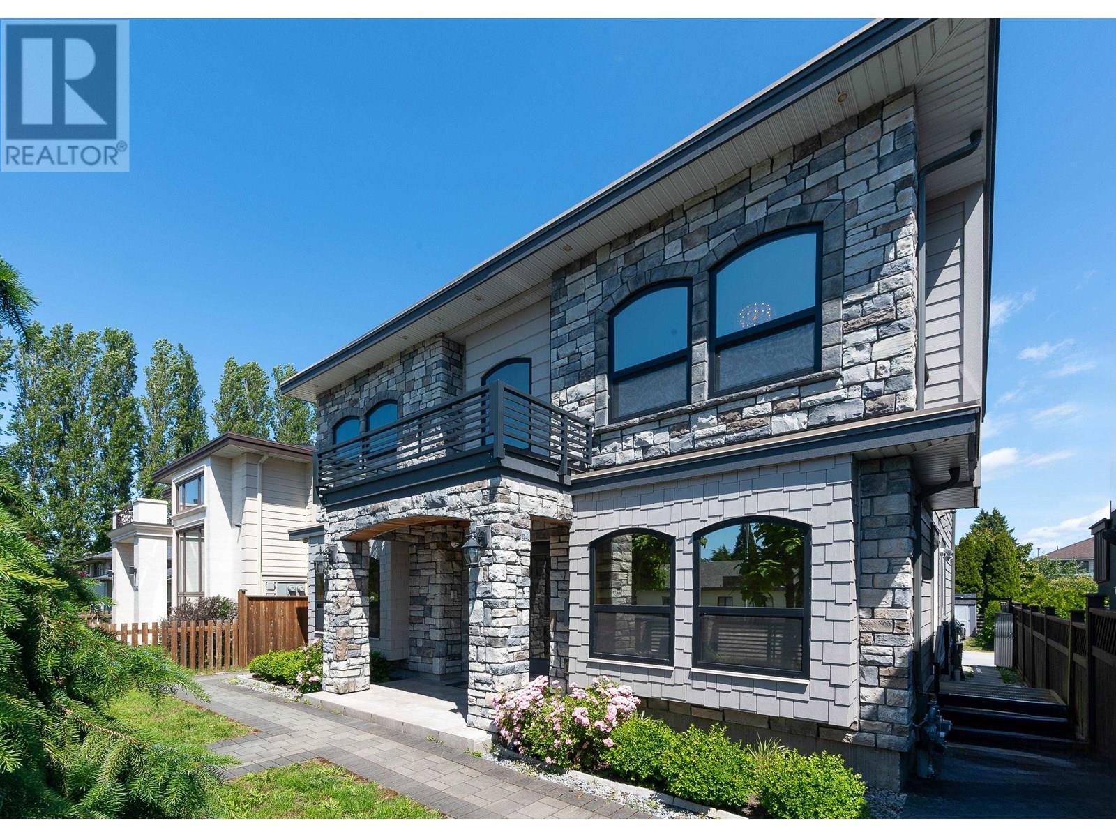 Property at 7100 NO. 2 ROAD image 3