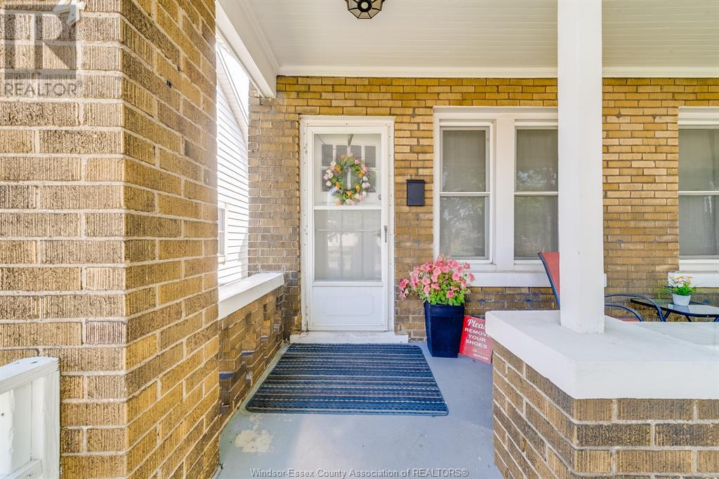 Property at 1694 MERCER image 4