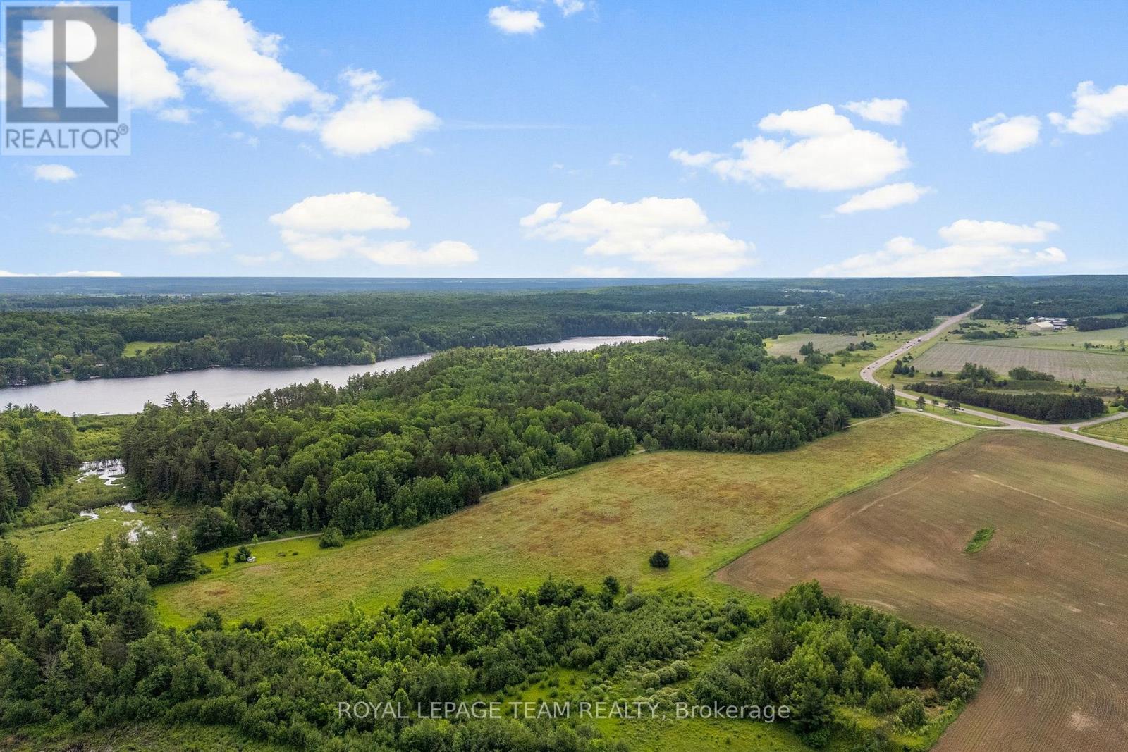 00 Sarah Prissilla Drive, Whitewater Region, Ontario  K0J 1Y0 - Photo 5 - X12251108