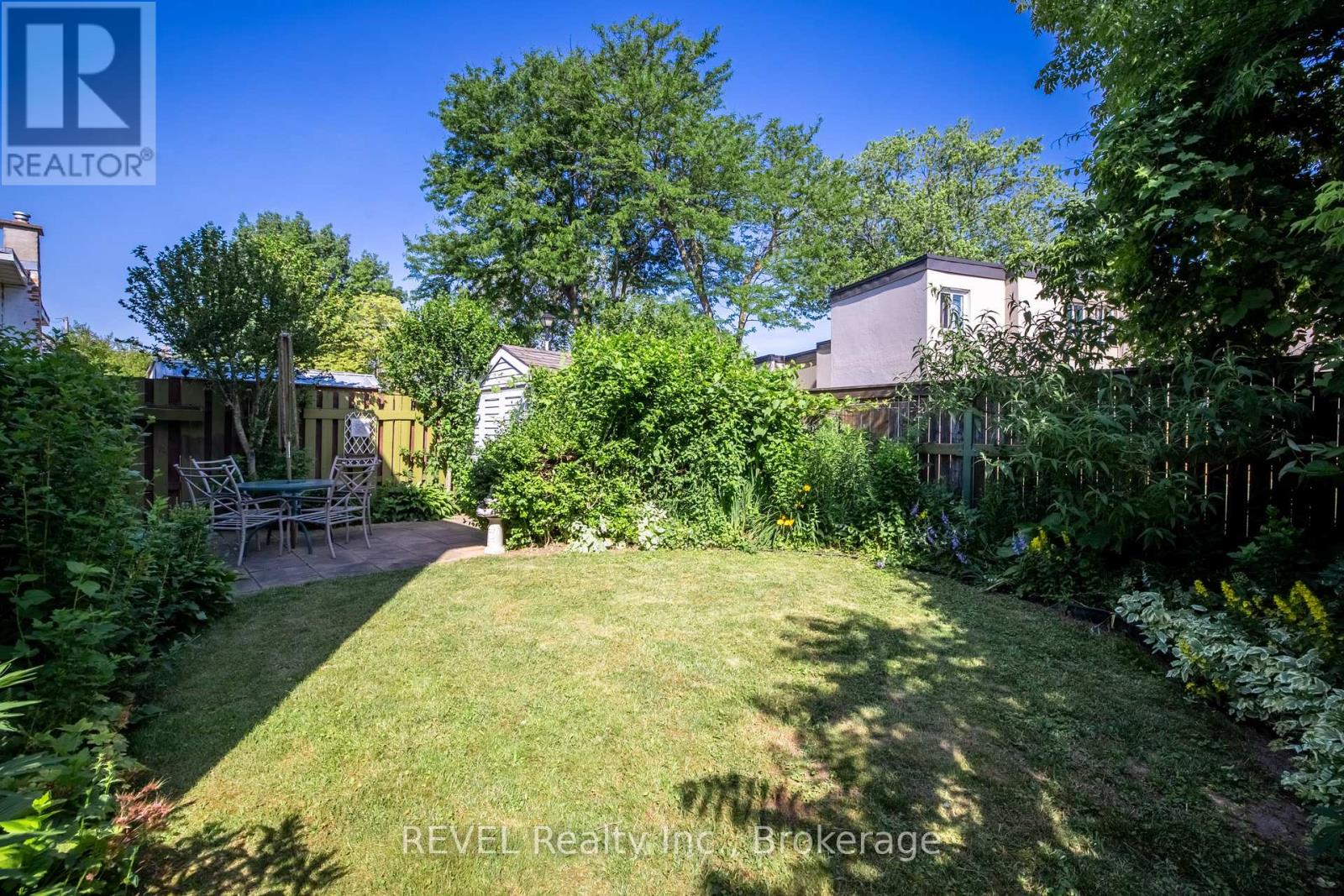 37 Manchester Avenue, St. Catharines, Ontario  L2R 1N9 - Photo 25 - X12251119