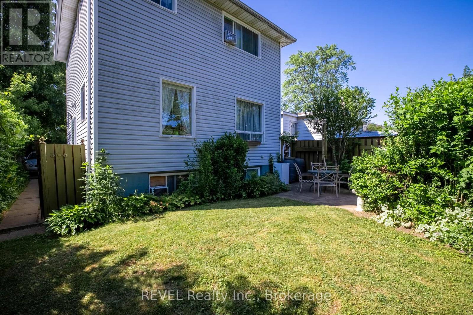 37 Manchester Avenue, St. Catharines, Ontario  L2R 1N9 - Photo 27 - X12251119