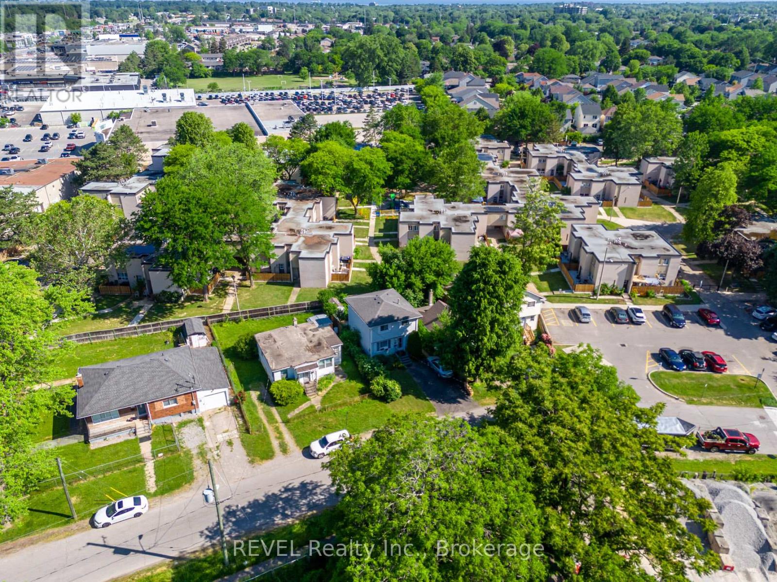 37 Manchester Avenue, St. Catharines, Ontario  L2R 1N9 - Photo 32 - X12251119