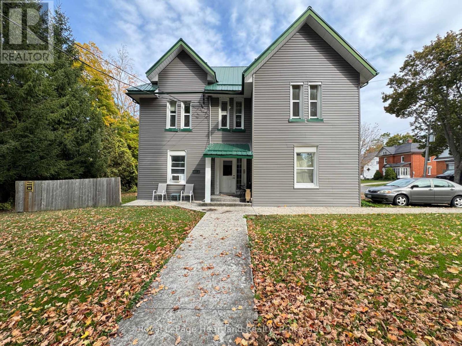 103 Patrick Street, North Huron, Ontario  N0G 2W0 - Photo 2 - X12251122