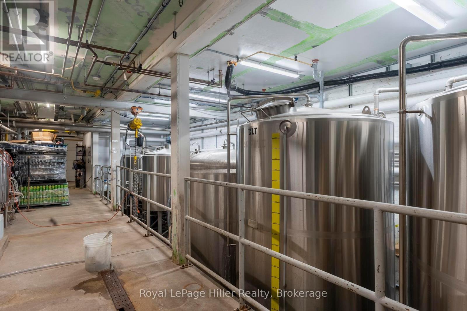 21 Market Place, Stratford, Ontario N5A 1A4 - Photo 10 - X12251141