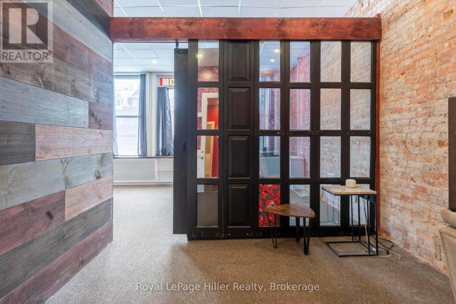 21 Market Place, Stratford, Ontario N5A 1A4 - Photo 14 - X12251141