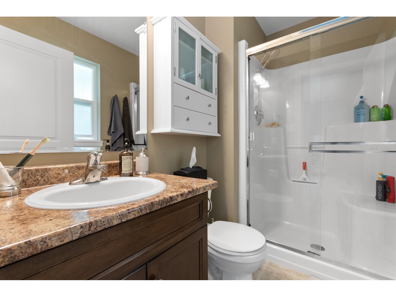 65886 Park Avenue, Kawkawa Lake, Hope, British Columbia  V0X 1L1 - Photo 11 - R3020816