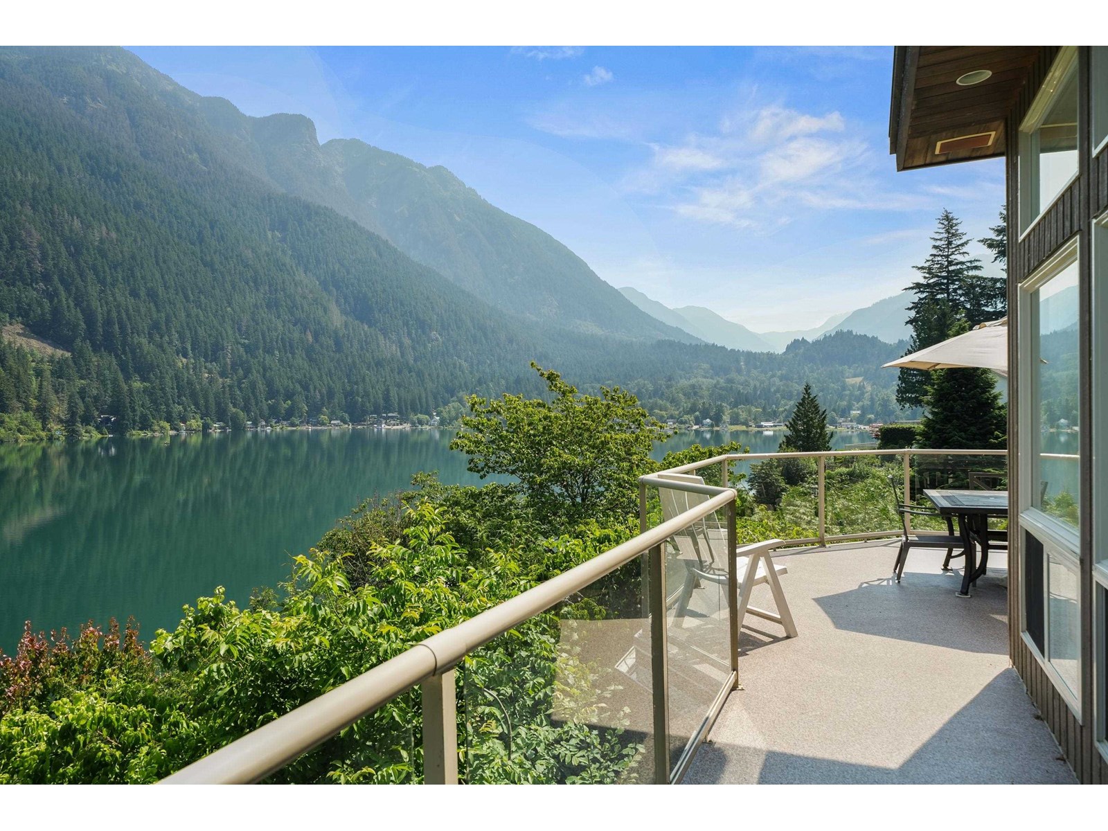 21313 Lakeview Crescent, Kawkawa Lake, Hope, British Columbia V0X 1L1 - Photo 8 - R3020807