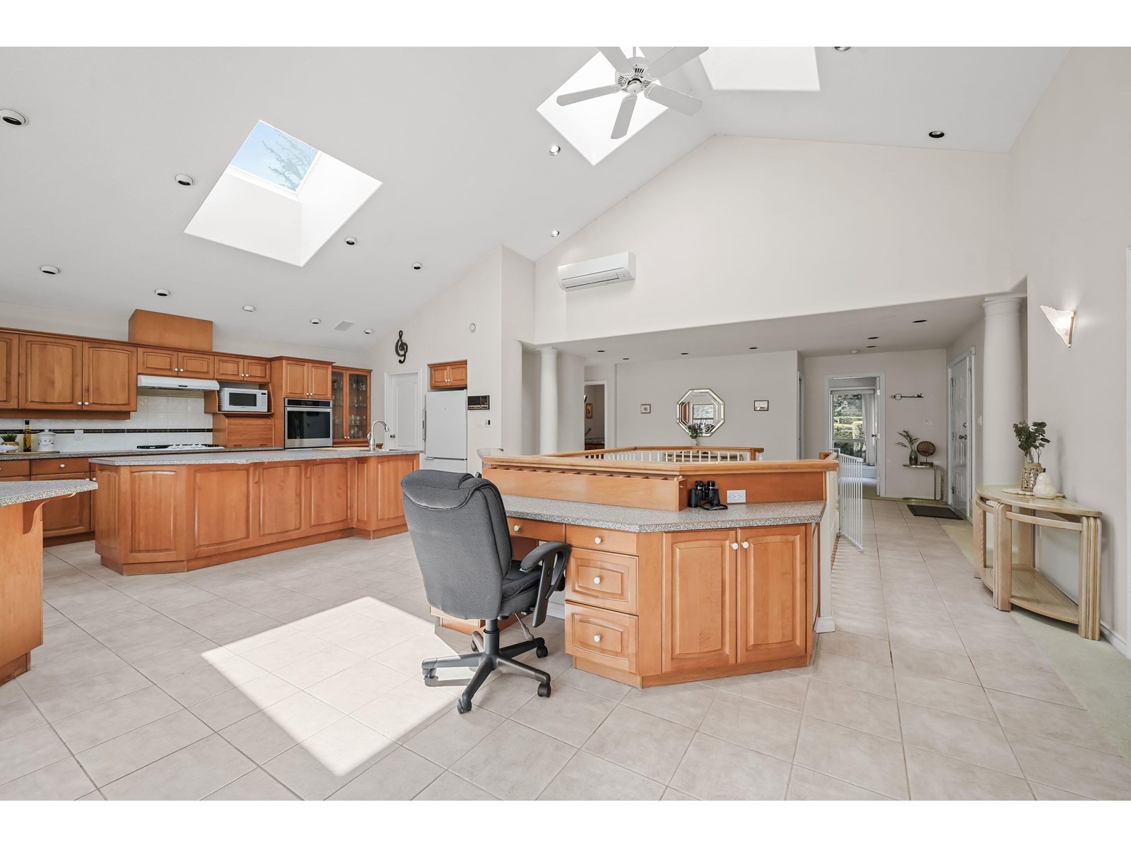 21313 Lakeview Crescent, Kawkawa Lake, Hope, British Columbia V0X 1L1 - Photo 16 - R3020807