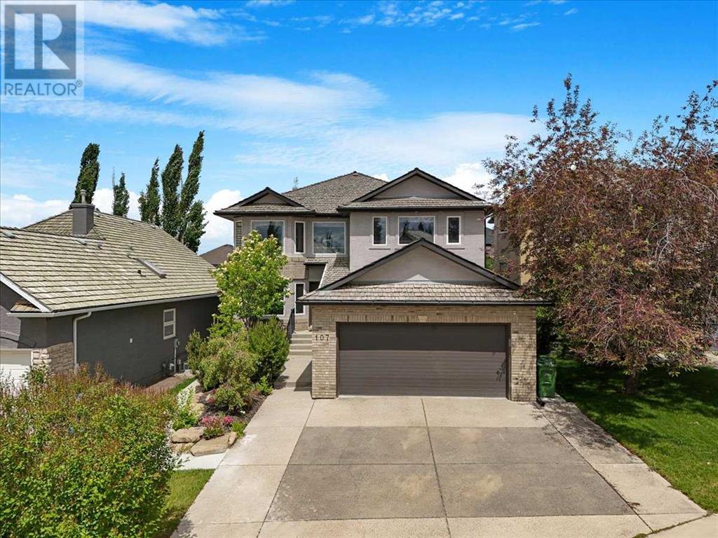 Property at 107 Royal Ridge Rise NW image 2