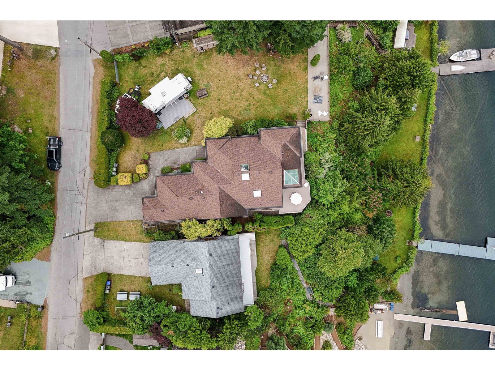 21313 Lakeview Crescent, Kawkawa Lake, Hope, British Columbia V0X 1L1 - Photo 38 - R3020807