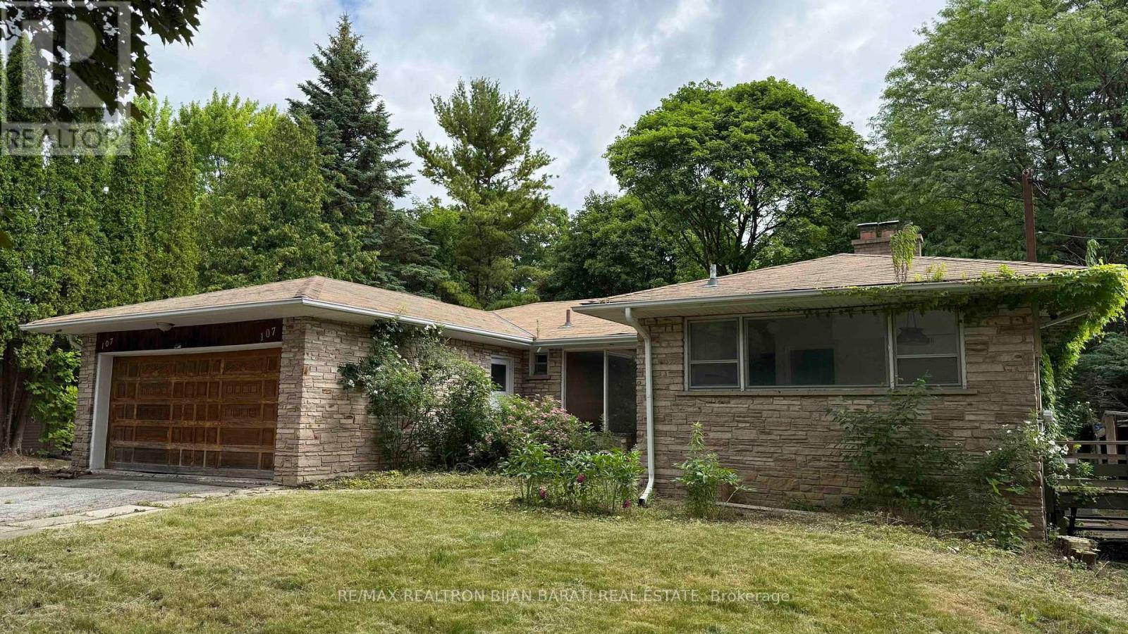 107 Burbank Drive, Toronto, Ontario  M2K 1N6 - Photo 10 - C12249714