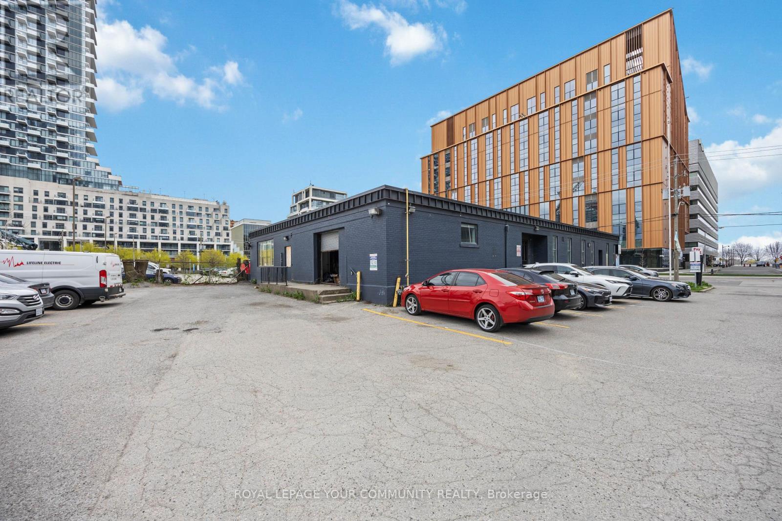 Unit B - 178 Queens Quay E, Toronto (Waterfront Communities), Ontario  M5A 1B4 - Photo 19 - C12144918