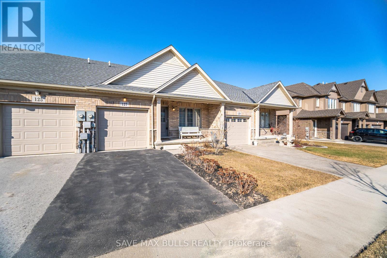 Property at 127 ACACIA ROAD image 3