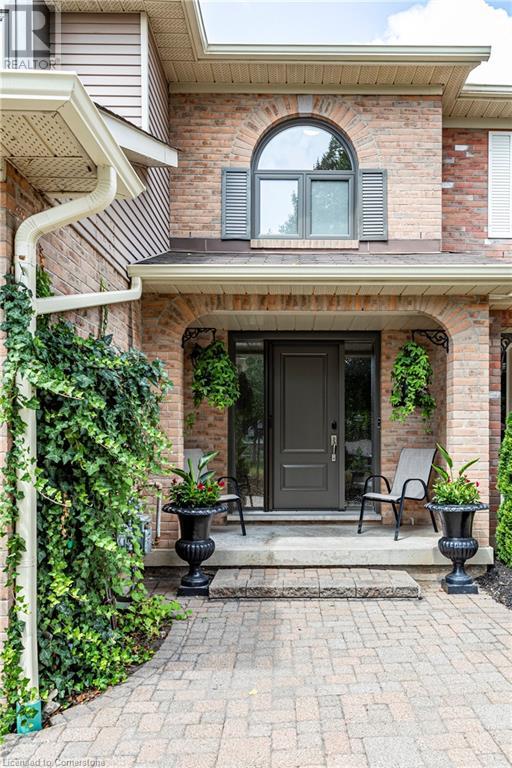 Property at 35 BANBURY Drive image 3