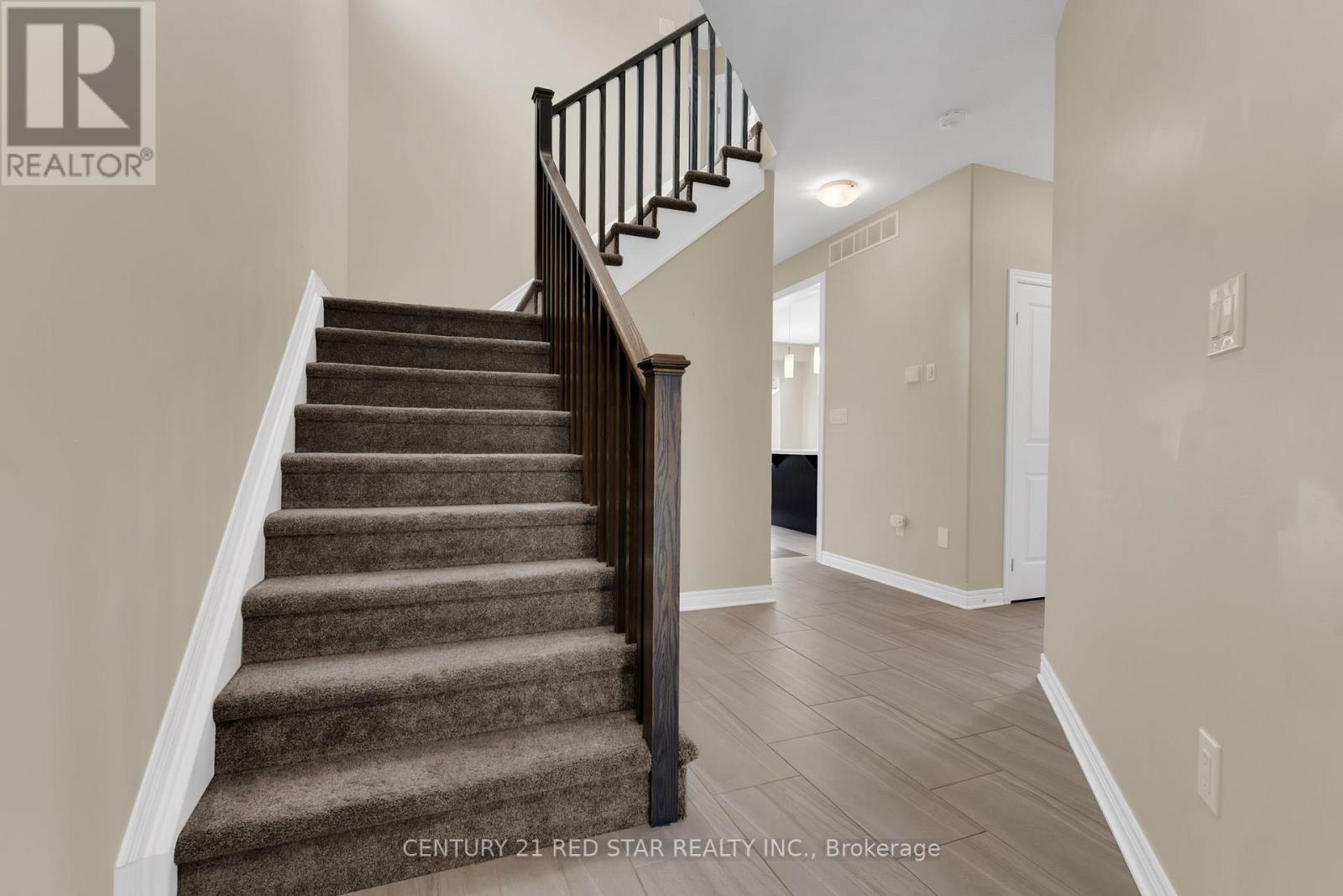 Property at 55 LAURENT AVENUE image 3
