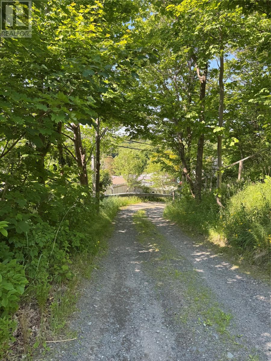 Property at 599 Southside Road image 3