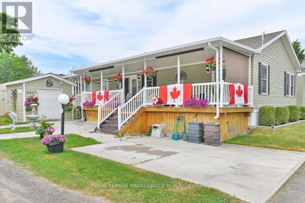 96 - 153 County Rod 27, Prince Edward County (Hillier), Ontario  K0K 1T0 - Photo 3 - X12251225