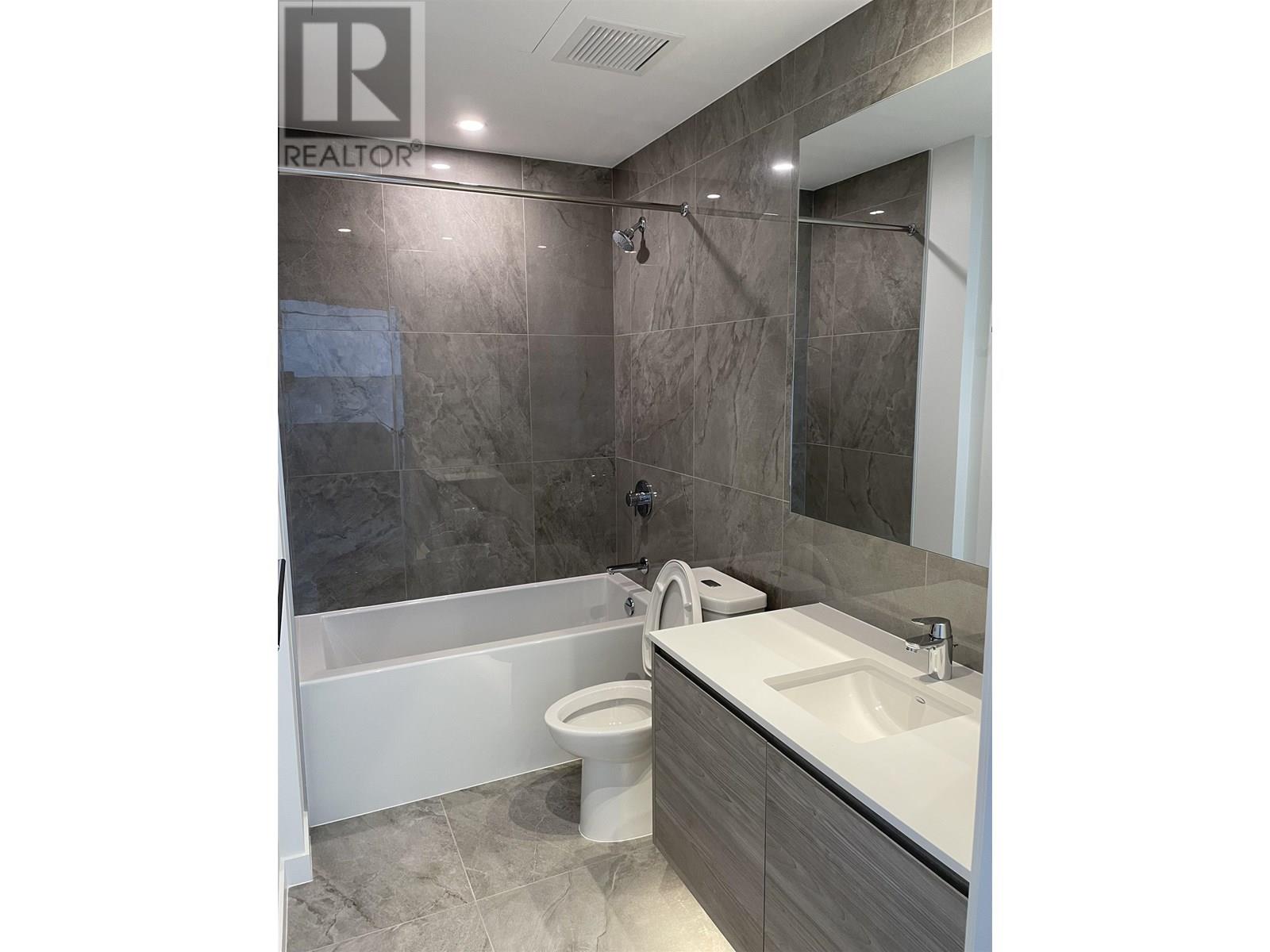 802 680 Quayside Drive, New Westminster, British Columbia  V3M 0P2 - Photo 9 - R3019372