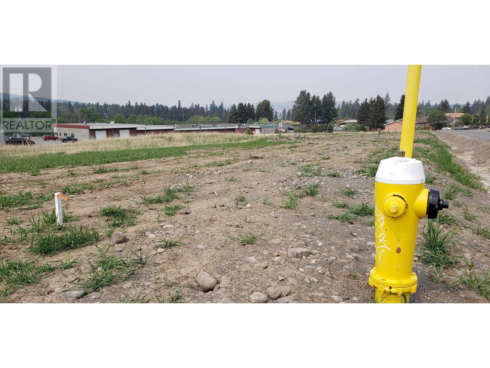 279 BLACKSTOCK ROAD, 100 Mile House, British Columbia