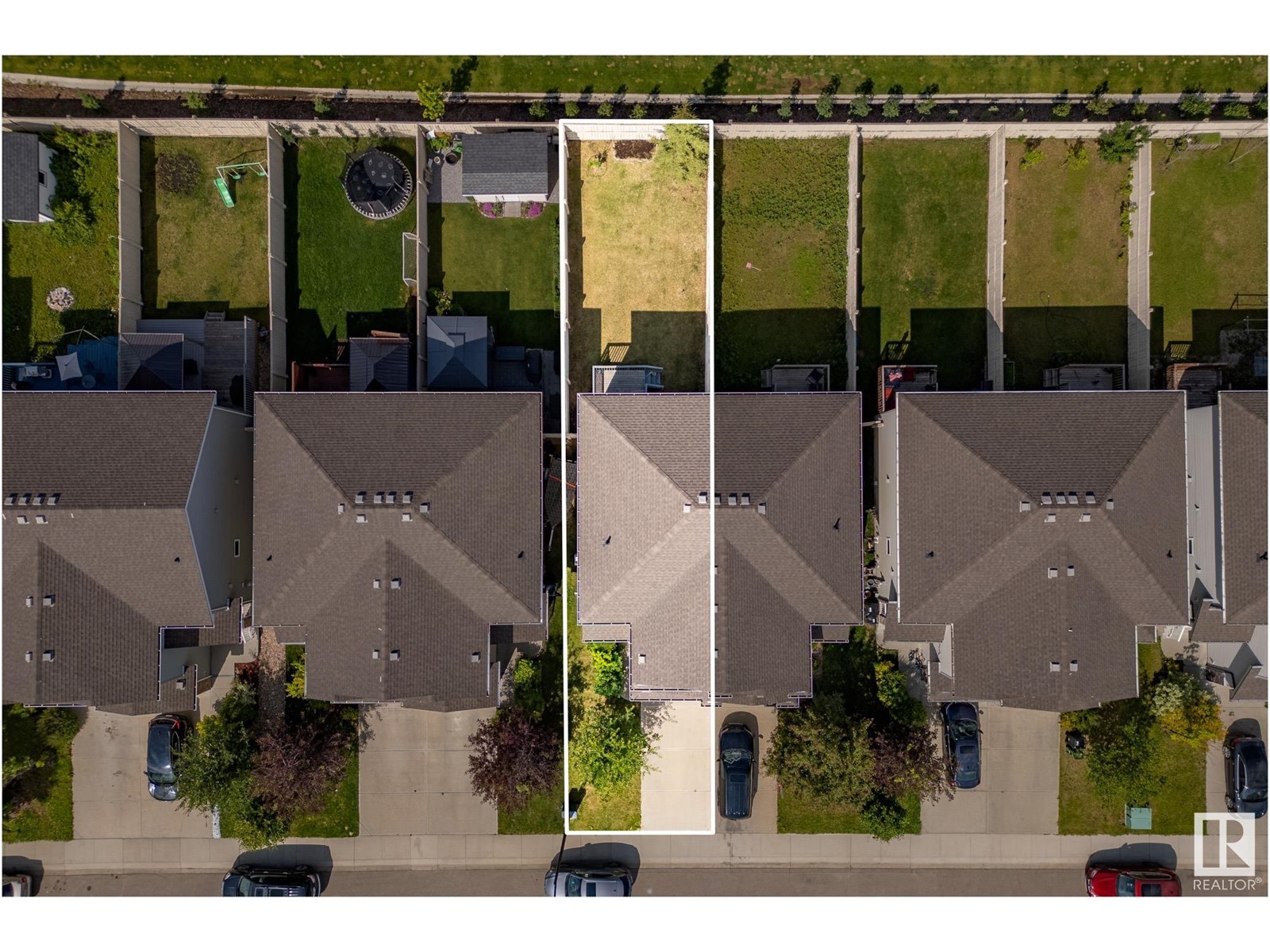 Property at 1022 162 ST SW image 2