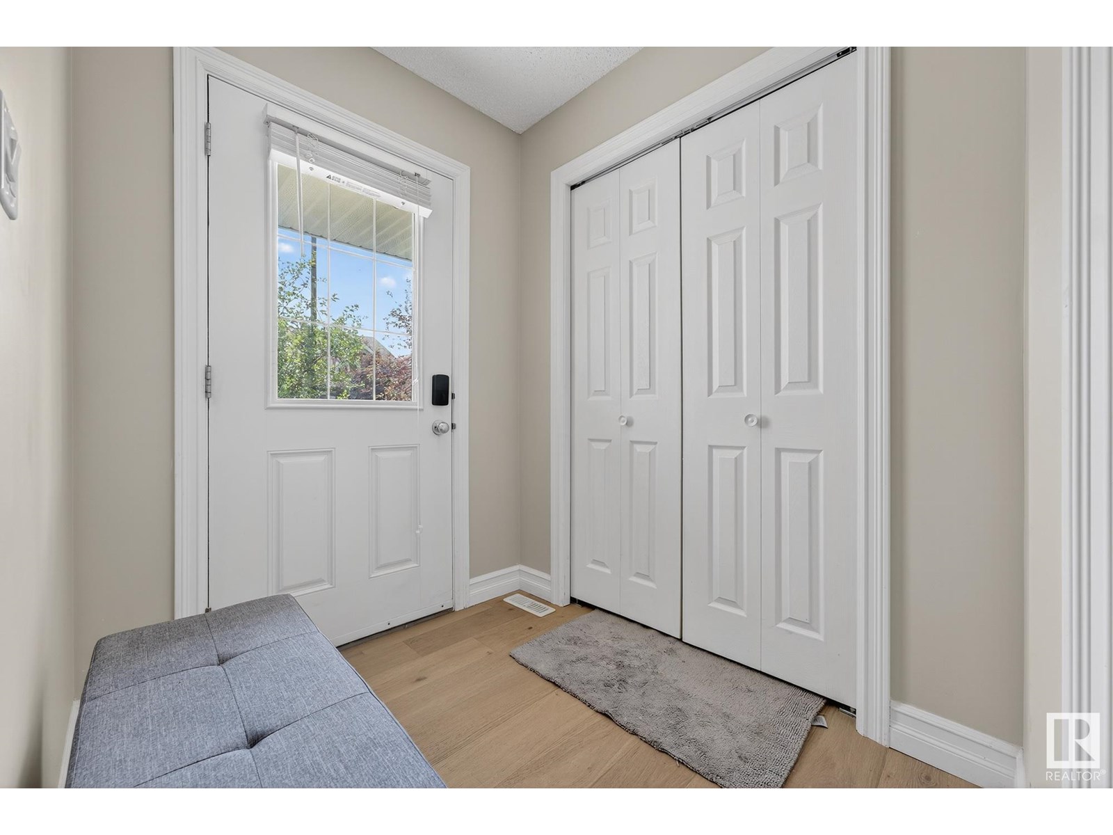 Property at 1022 162 ST SW image 5
