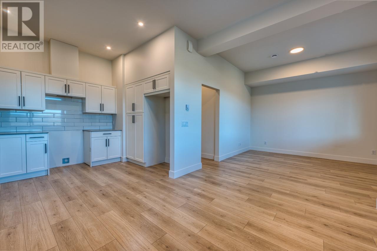 1066 Emslie Street, Kelowna, British Columbia  V1W 0C3 - Photo 55 - 10352816