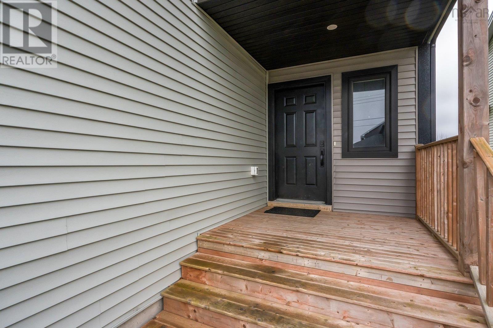 Property at 185 Lier Ridge image 4