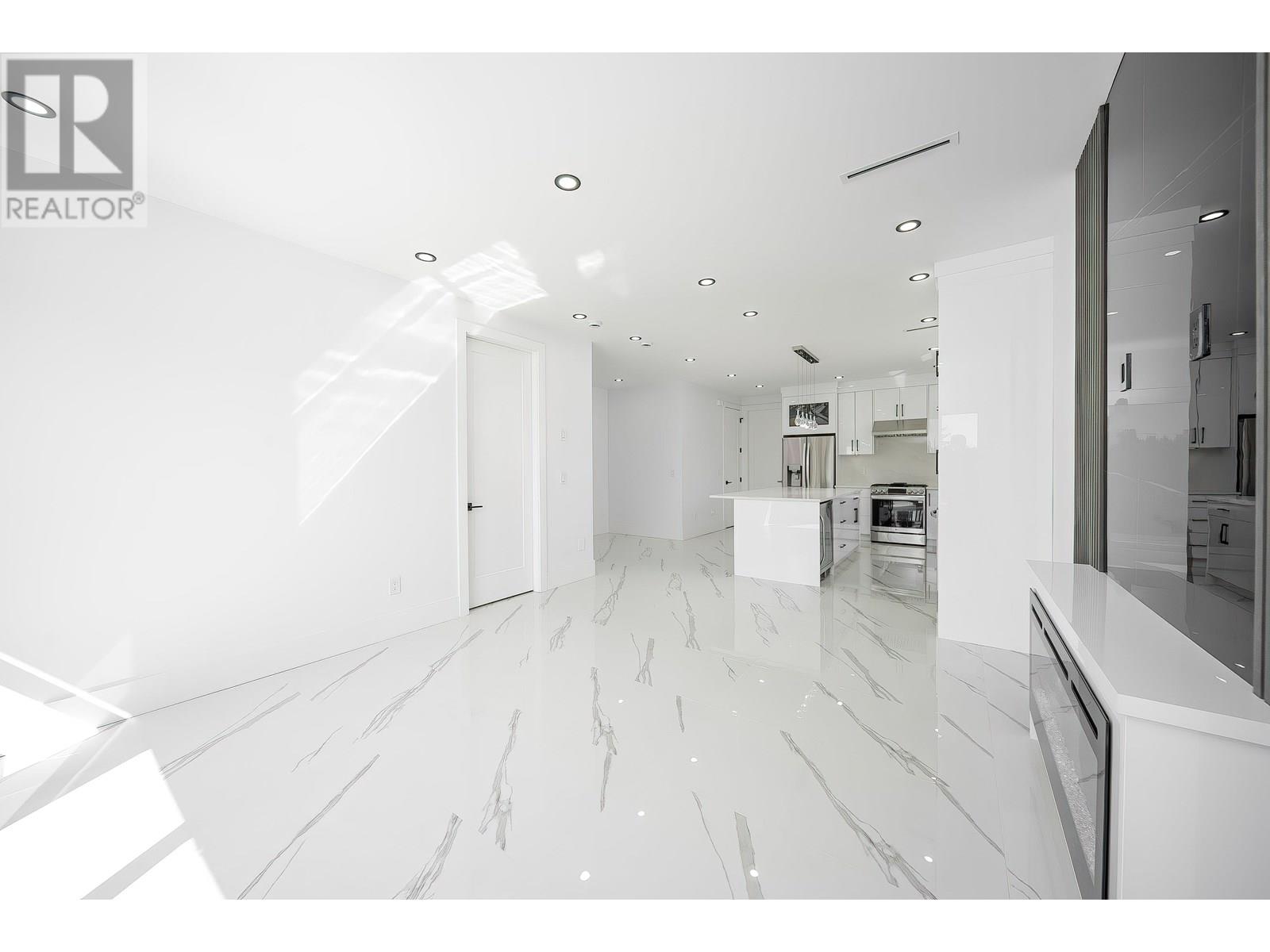 8014 11th Avenue, Burnaby, British Columbia  V3N 2N7 - Photo 18 - R3018484