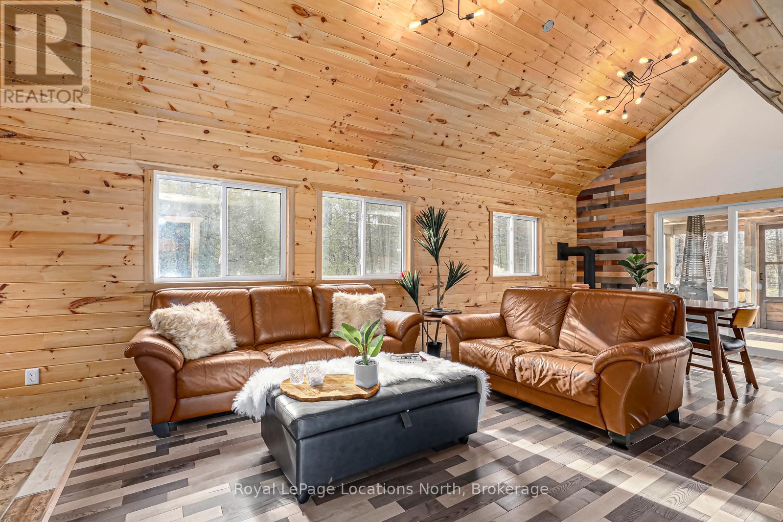 025359 Euph-St Vincent Townline, Meaford, Ontario  N4L 1W5 - Photo 10 - X12251251