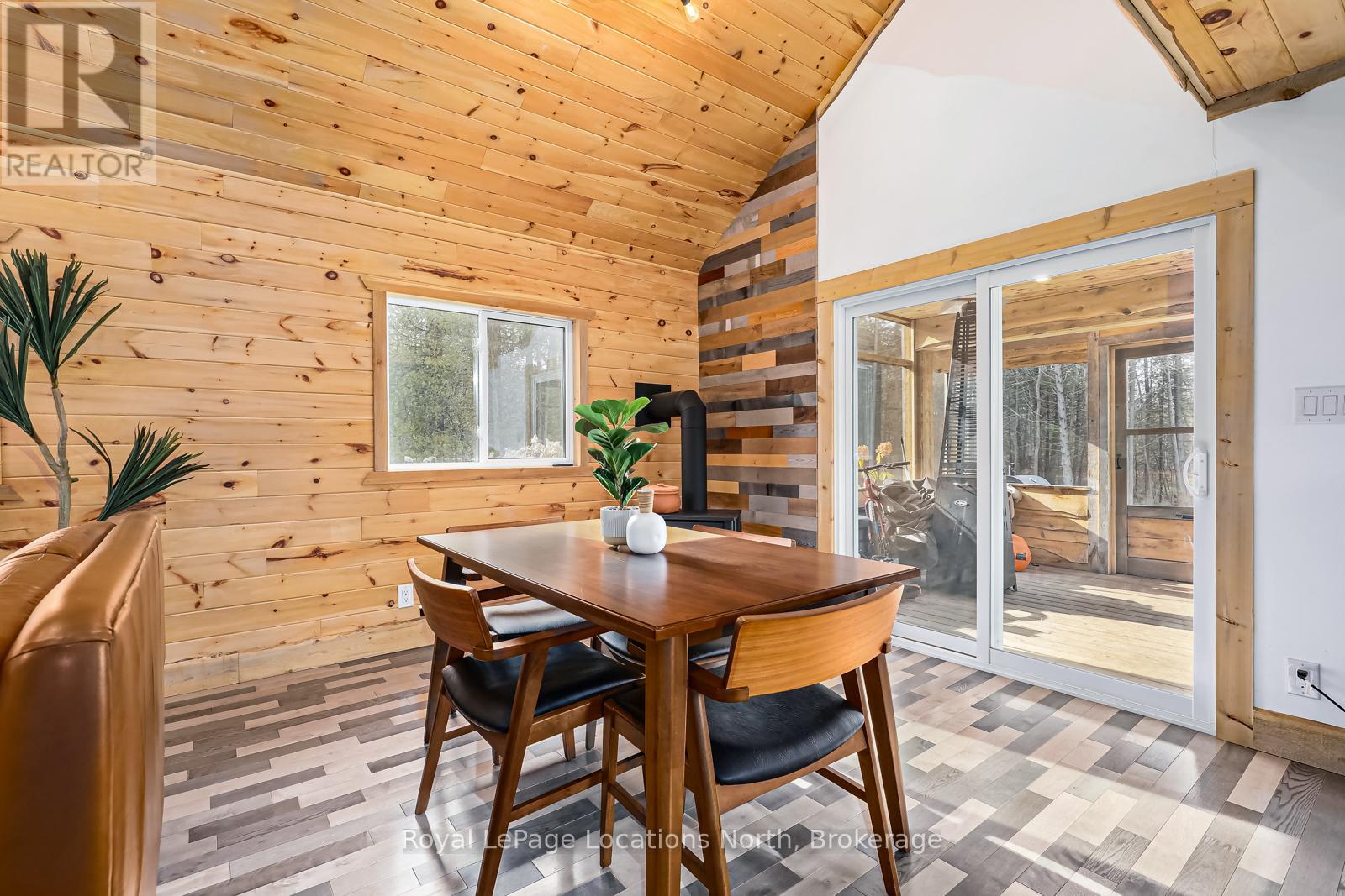 025359 Euph-St Vincent Townline, Meaford, Ontario  N4L 1W5 - Photo 13 - X12251251
