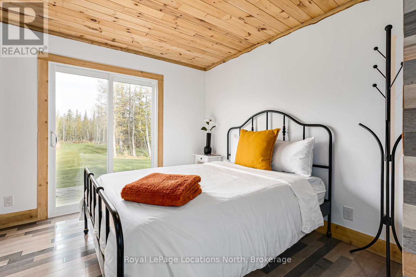 025359 Euph-St Vincent Townline, Meaford, Ontario  N4L 1W5 - Photo 21 - X12251251