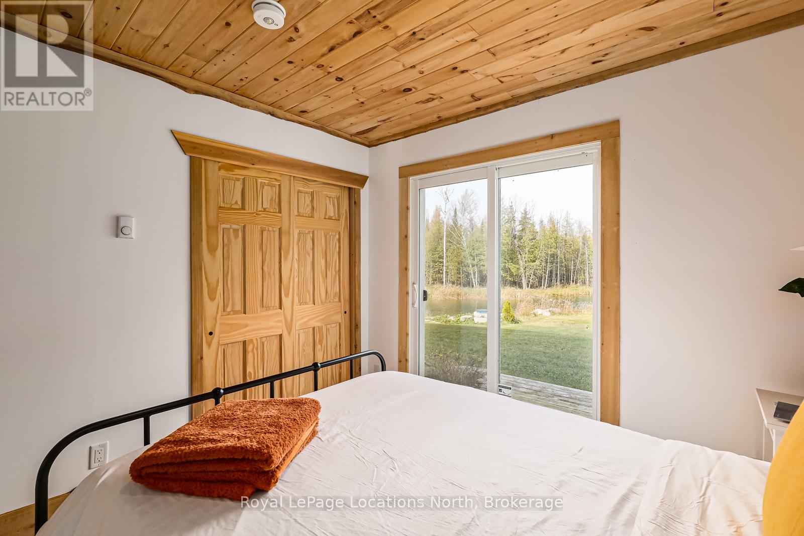 025359 Euph-St Vincent Townline, Meaford, Ontario  N4L 1W5 - Photo 22 - X12251251