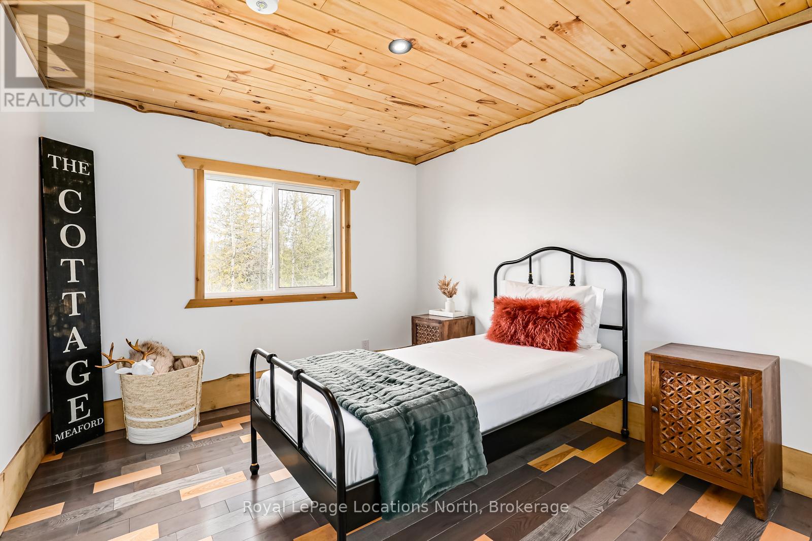 025359 Euph-St Vincent Townline, Meaford, Ontario  N4L 1W5 - Photo 25 - X12251251