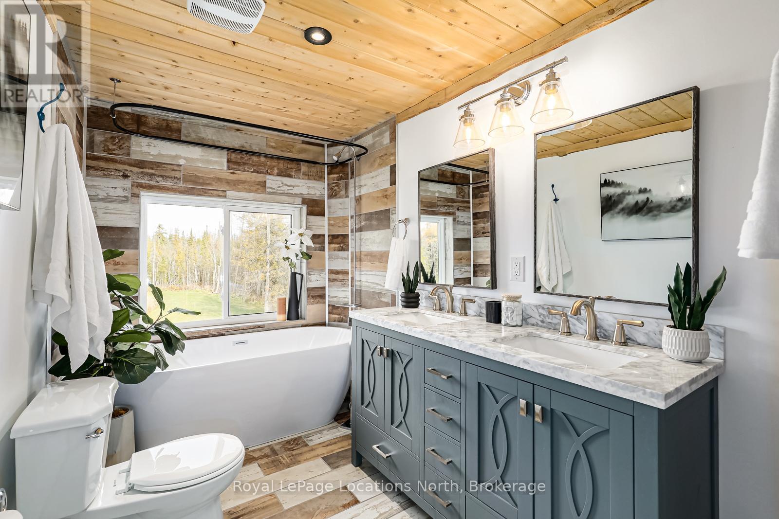 025359 Euph-St Vincent Townline, Meaford, Ontario  N4L 1W5 - Photo 27 - X12251251