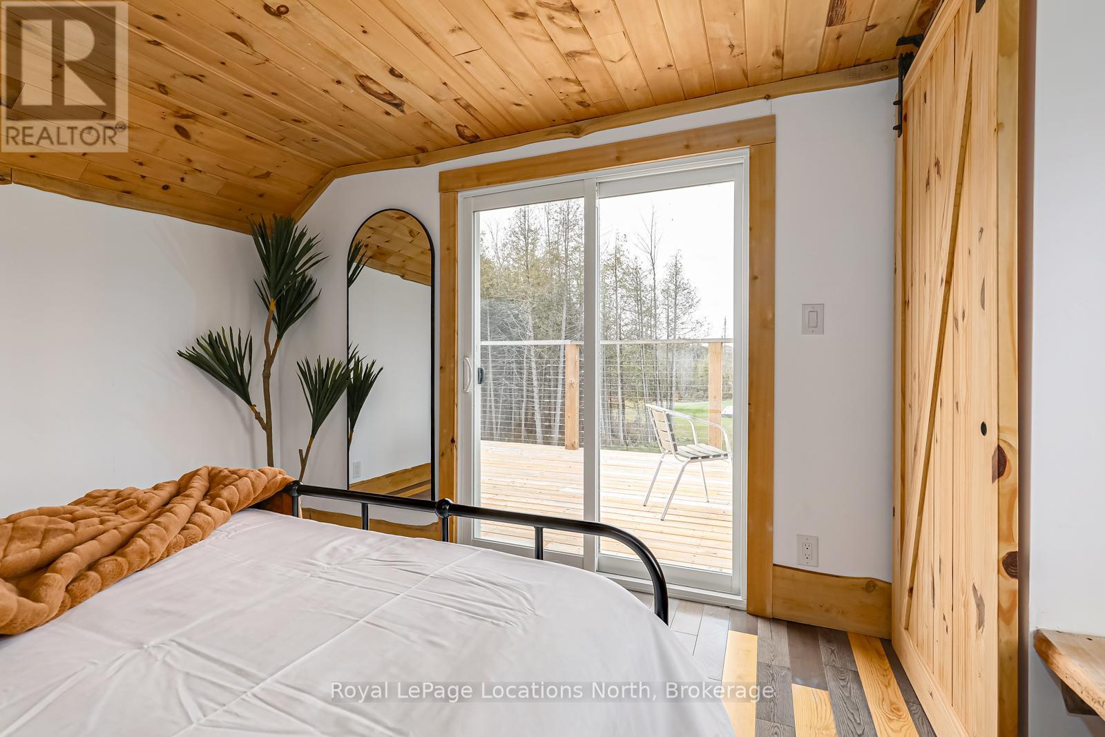025359 Euph-St Vincent Townline, Meaford, Ontario  N4L 1W5 - Photo 31 - X12251251