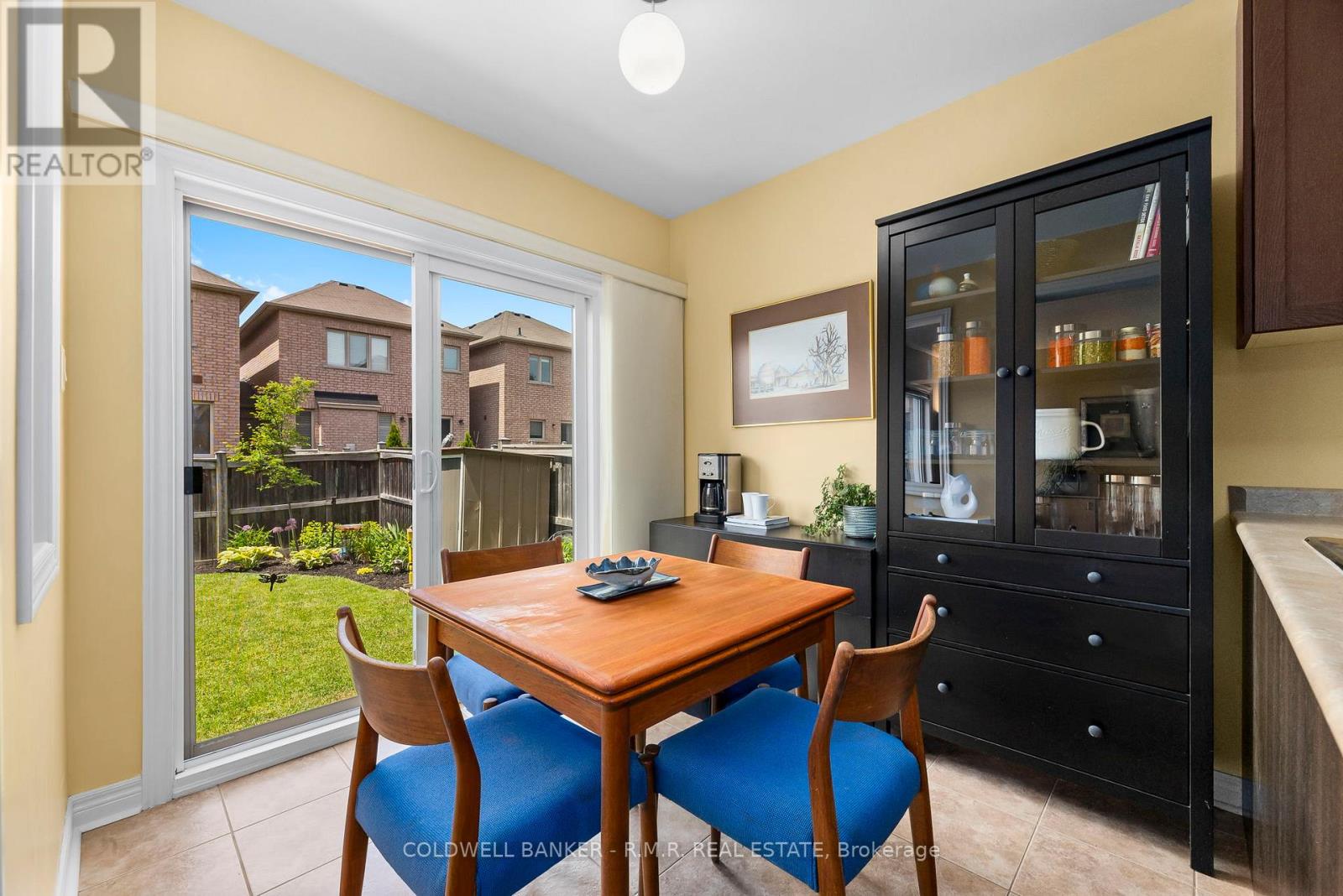 Property at 14 BETULA GATE image 5