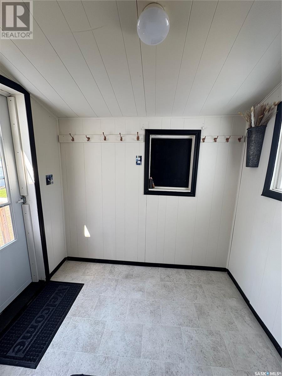 108 Warren Road, Kelliher, Saskatchewan  S0A 1V0 - Photo 5 - SK010988