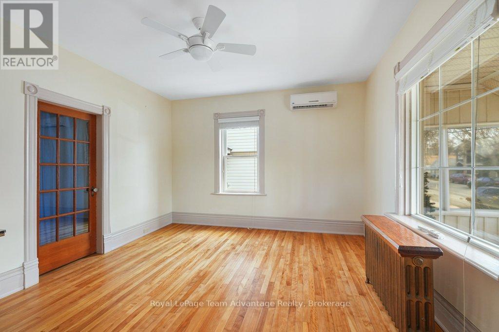 66 William Street, Parry Sound, Ontario  P2A 1V1 - Photo 17 - X12104961