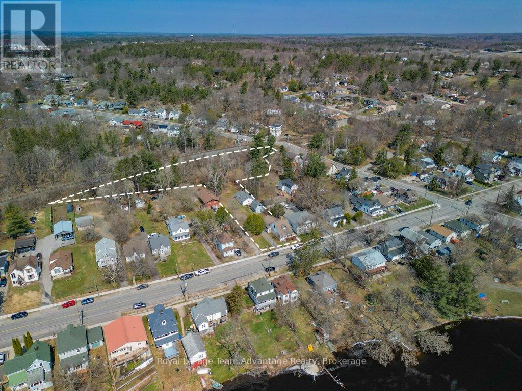 66 William Street, Parry Sound, Ontario  P2A 1V1 - Photo 10 - X12104961