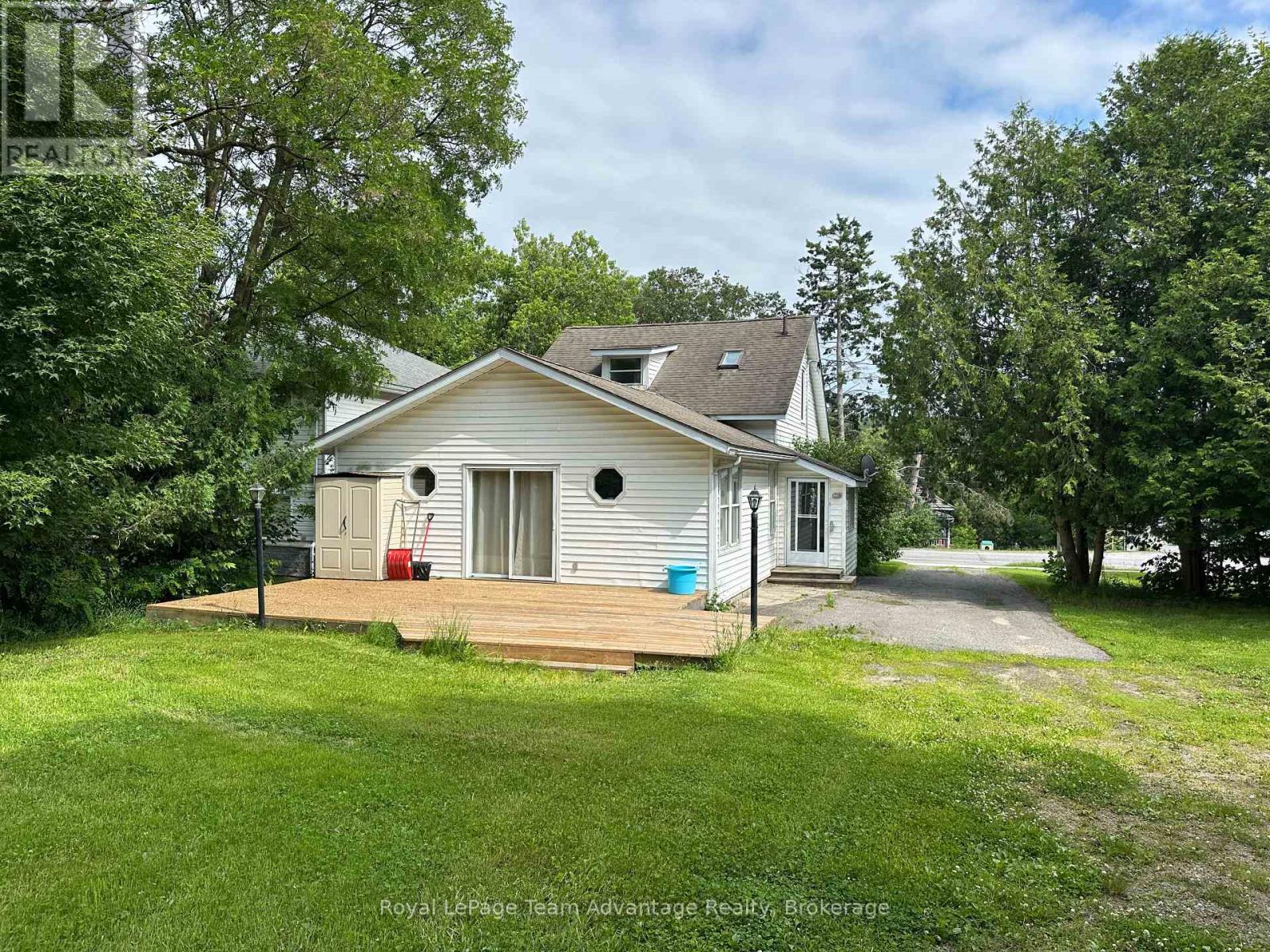 66 William Street, Parry Sound, Ontario  P2A 1V1 - Photo 9 - X12104961