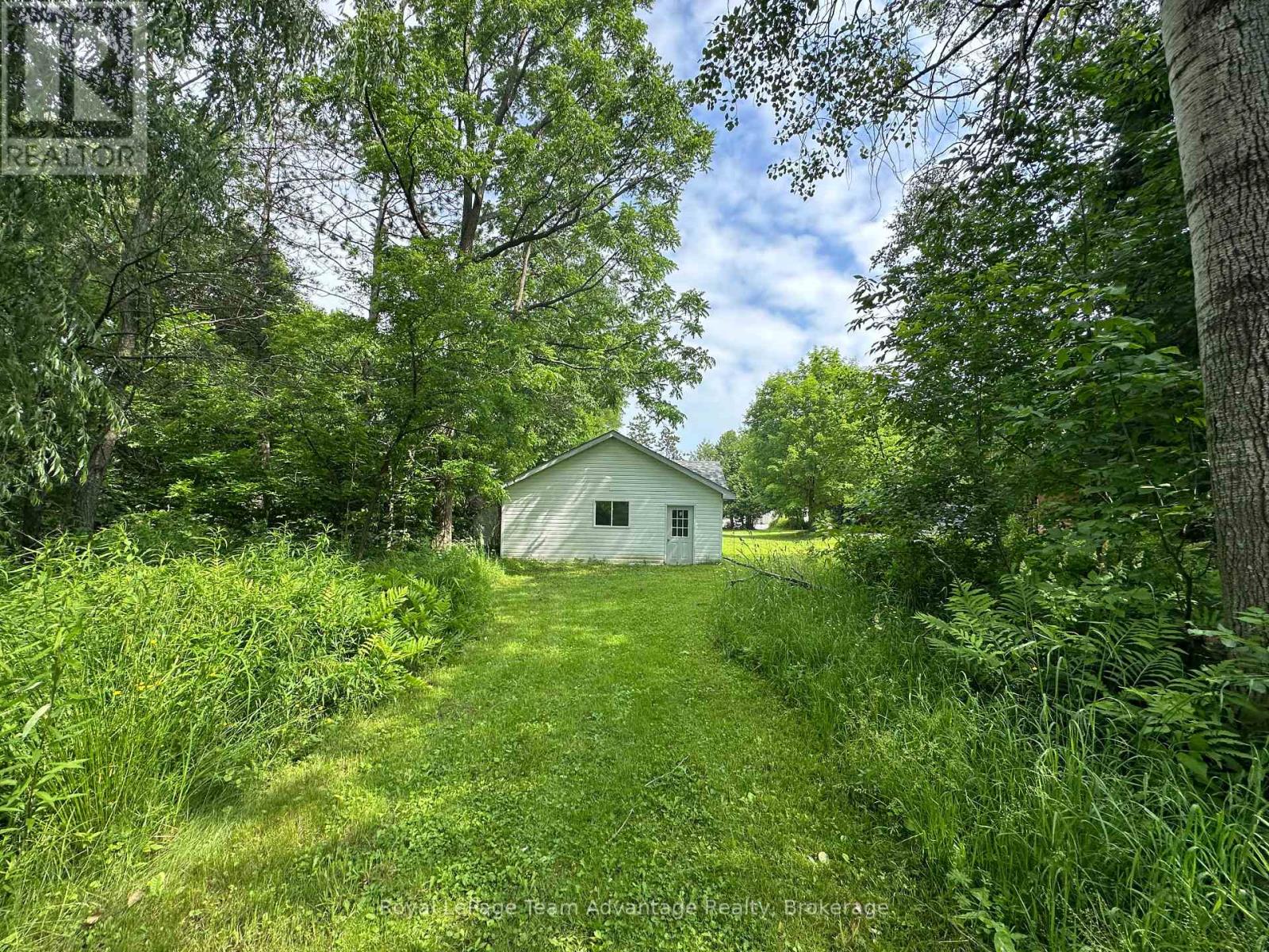 66 William Street, Parry Sound, Ontario  P2A 1V1 - Photo 7 - X12104961