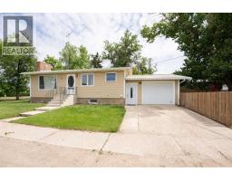 17 2 Street, Champion, Ca