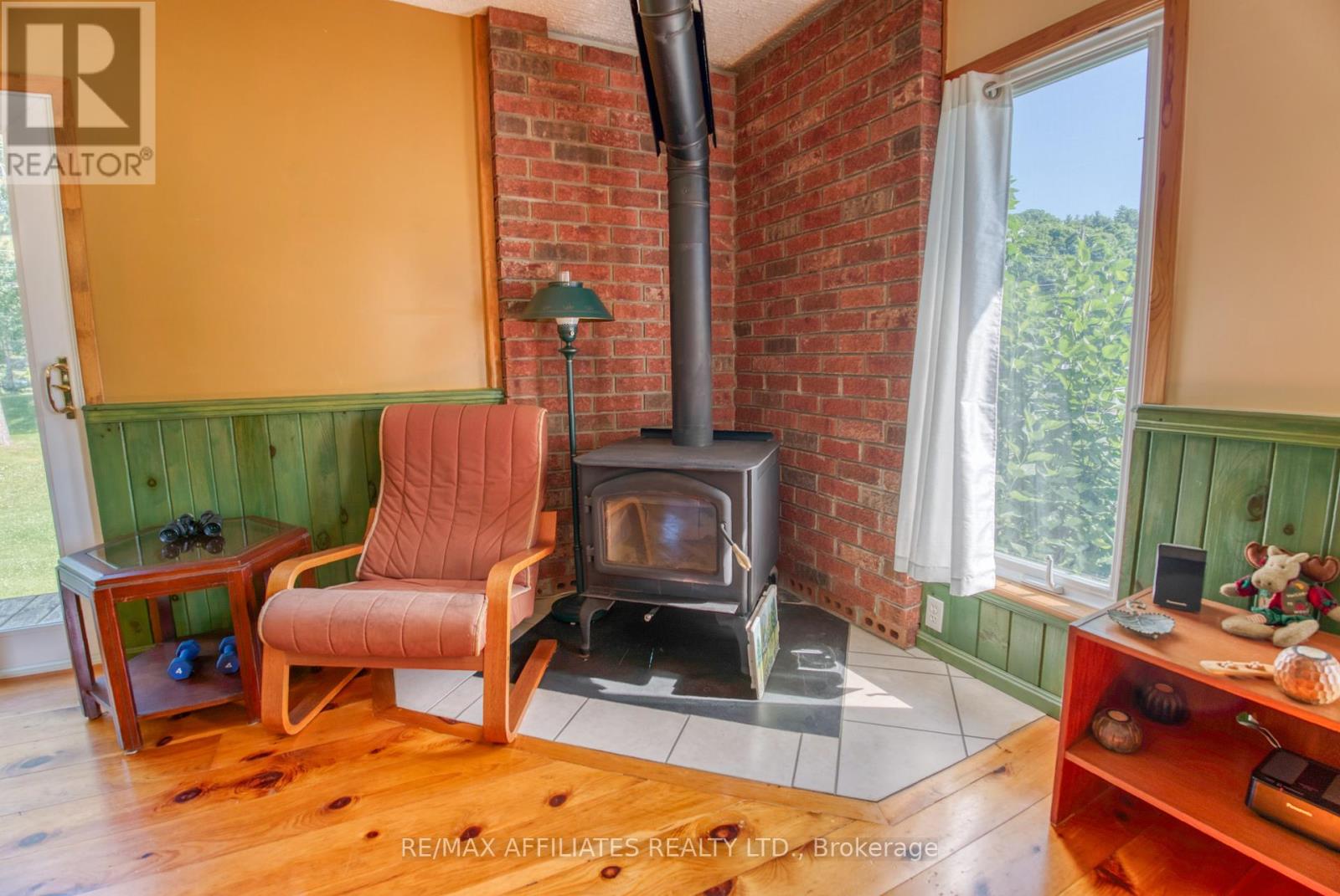 49 Mountain Road, Westport, Ontario  K0G 1X0 - Photo 12 - X12251169
