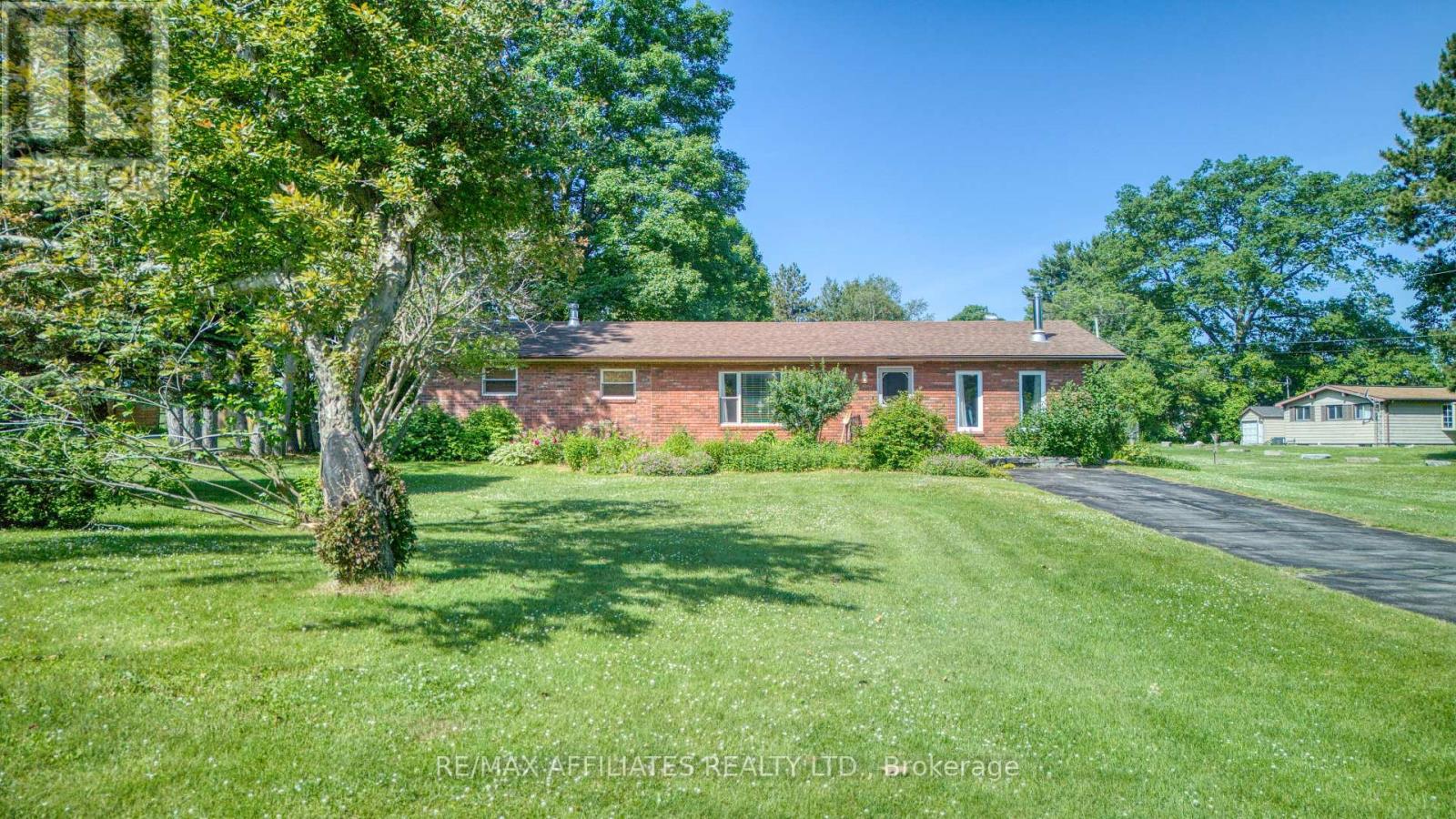 49 Mountain Road, Westport, Ontario  K0G 1X0 - Photo 38 - X12251169