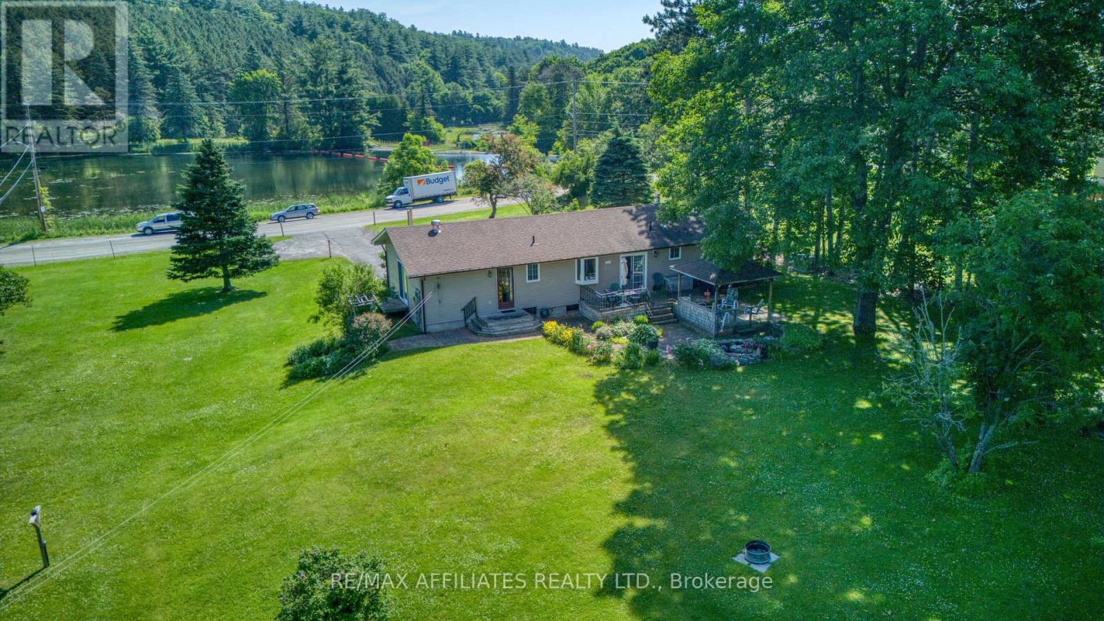 49 Mountain Road, Westport, Ontario  K0G 1X0 - Photo 44 - X12251169