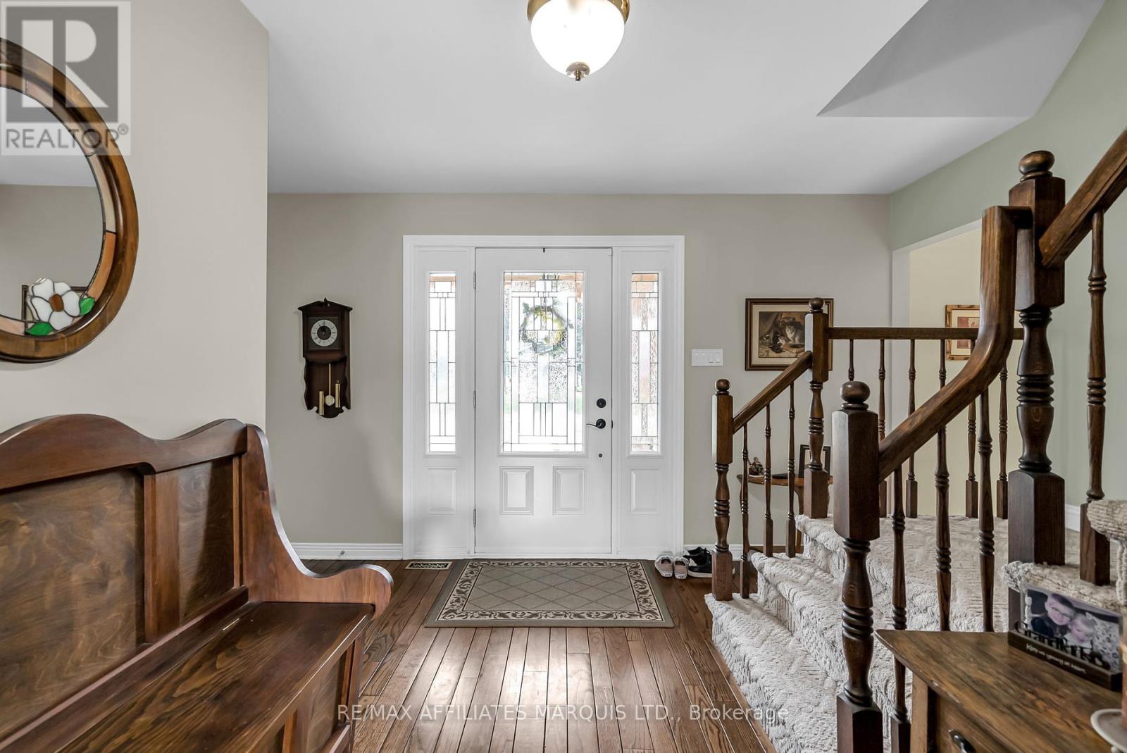 Property at 3400 SUNNYVIEW AVENUE image 5