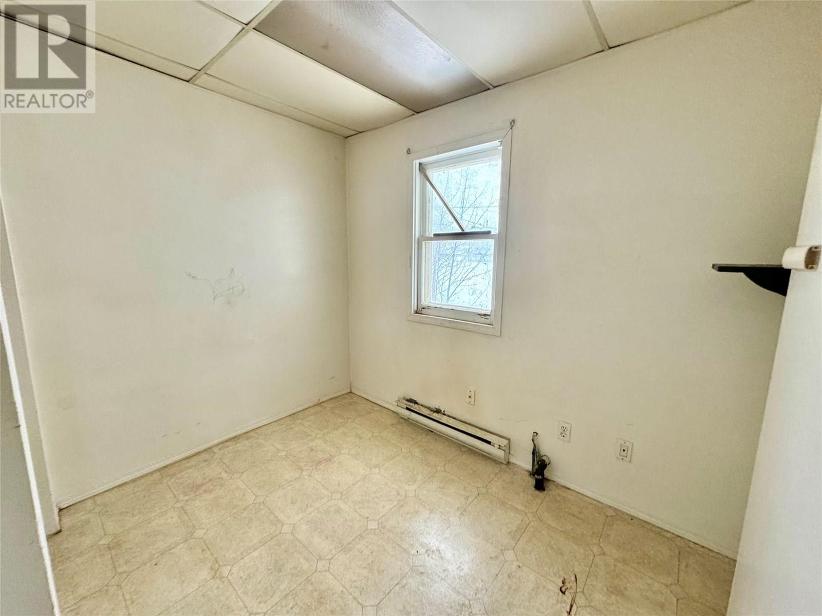 9804 17 Street, Dawson Creek, British Columbia  V1G 4V5 - Photo 8 - 10330257